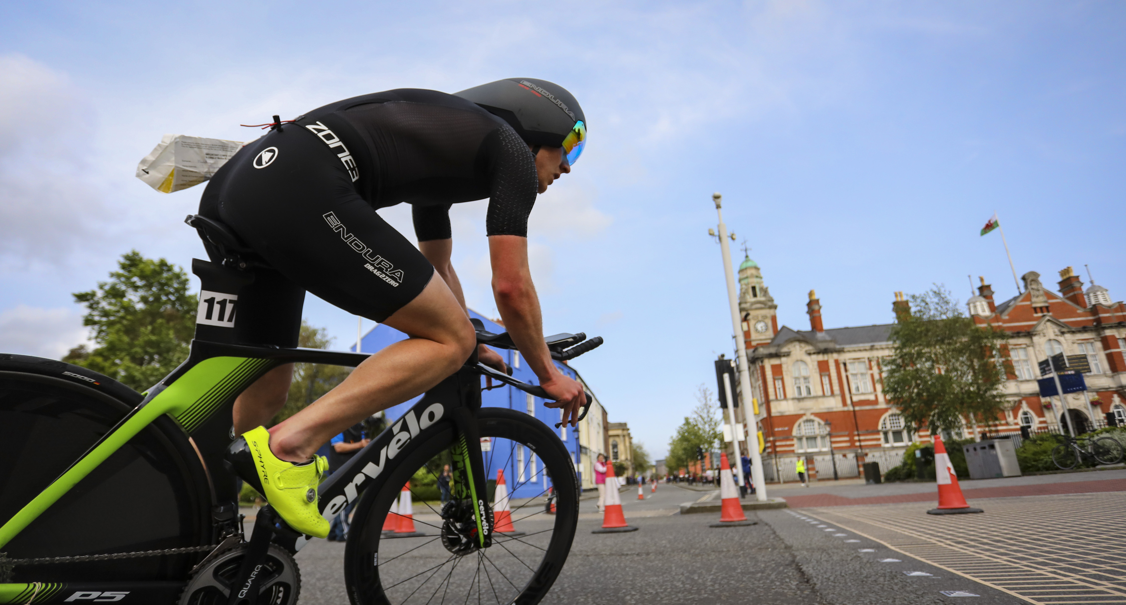 How does riding a TT Bike differ from a road bike?